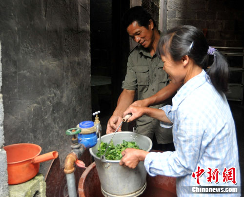 ���ϴ�������������ע����Сɽ���κ�