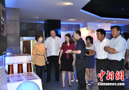 “2011总领事江西行”活动结束七国总领事离赣
