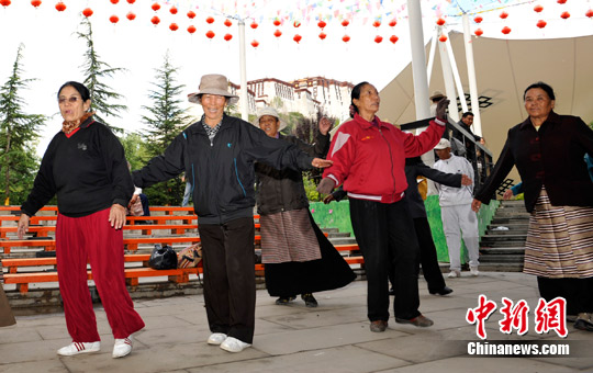 �������������������µĻ��֡���ׯ��