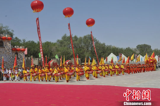 ��ý���߸��������½�����Į��ԭ��������ͼ����2��