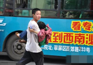 “中国好考生”高考成绩不理想:想去成都读师范(图)