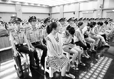 全国最大网络传销案“万家购物”主犯获刑15年(图)