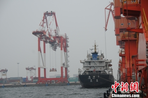 �߽��̽�����Դ�ͳ���ת���򺣷�չ�����Ը�ǿ��