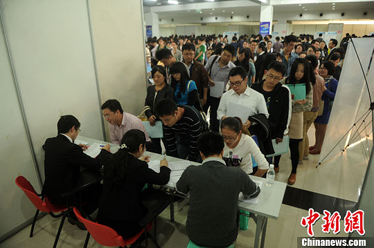 ����������������Я1500����λ����У��Ƹ