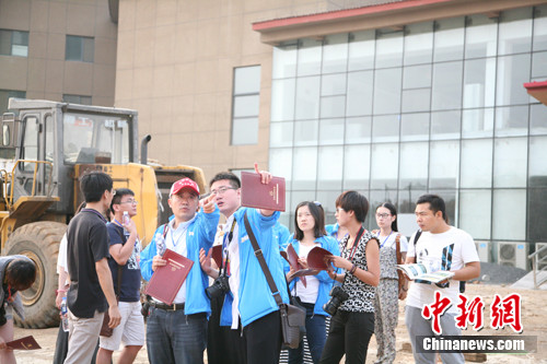 �ӱ�ʯ��ׯ����ѩС�򡱻�2014��׿�����Ӫ��ͼ��