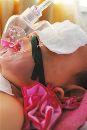 女子欲掐死亲生儿女被公婆撞见拒绝配合调查(图)