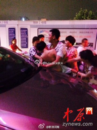 ��ΪС�������ڰ��»���������з�§һ��ͼ��