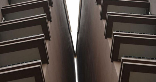 �ٷ��ơ�����¥������Ȼ���������̣����ȷ������