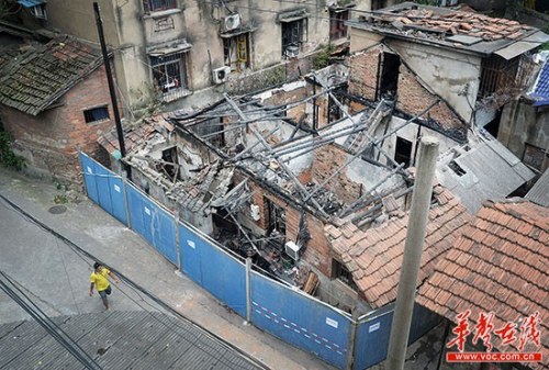 ��ɳһ��լ�賿ͻ�������Ѯ�򸾲������ѣ�ͼ��