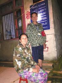 四川夫妻深山护林30载儿子被误诊听力受损(图)