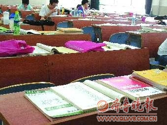 ��УƵ�֡����ռ����:ѧ��Ϊռ��ϰ��λͨ���Ŷ�