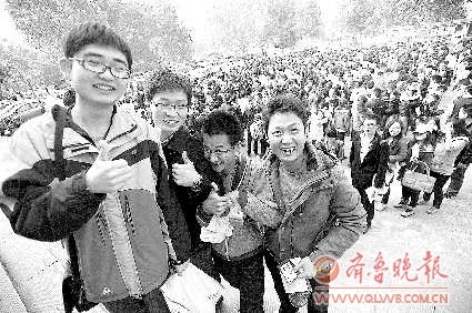 ����У��˶ʿ�������ʽ��ǳ��϶ȵ�Ӱ���ҵ