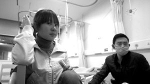 ֧��Ů�������ȸ���У�ڿ��丸���ӽ�30����