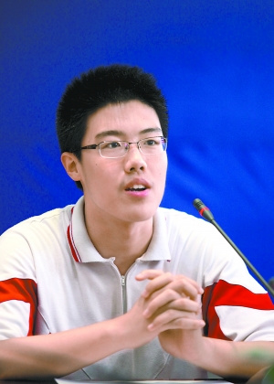 北京高考文理状元出自人大附中文科状元报北大