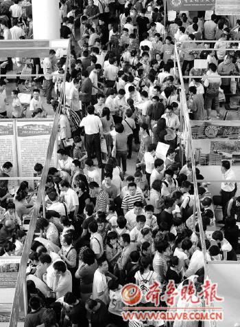 部分国办高职院校生源惨淡民校兴起改变竞争格局