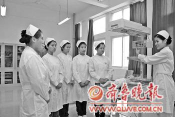 考生多存偏见低分录取难解专科高职院校招录困局