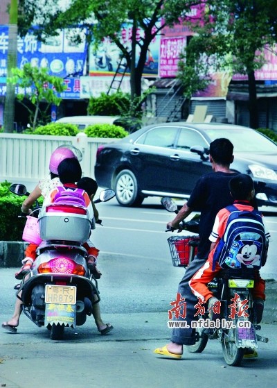 虐童引家长不安情绪孩子犯错老师罚不罚网上热议