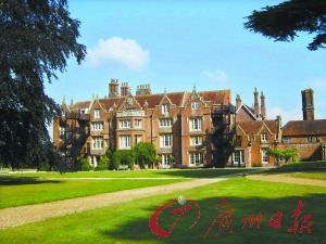 英国留学经验分享:发下呆会被拒有特长受欢迎