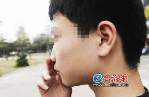 初中男生拒交“保护费”被捅3刀打人者否认勒索