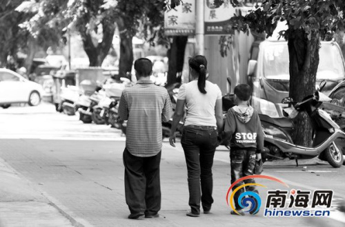 父母离异14岁少女跳楼自杀遗书只字未提父母(图)
