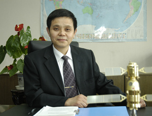 聂宏接替朱荻任南京航空航天大学校长(图/简历)