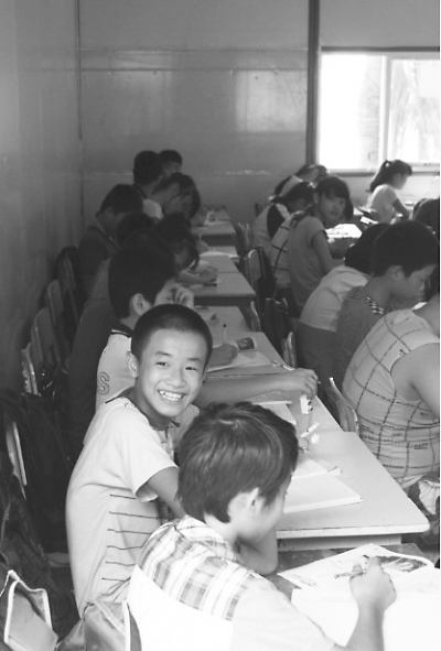 Сѧ����������ѧУ����У�����ɵ�����������