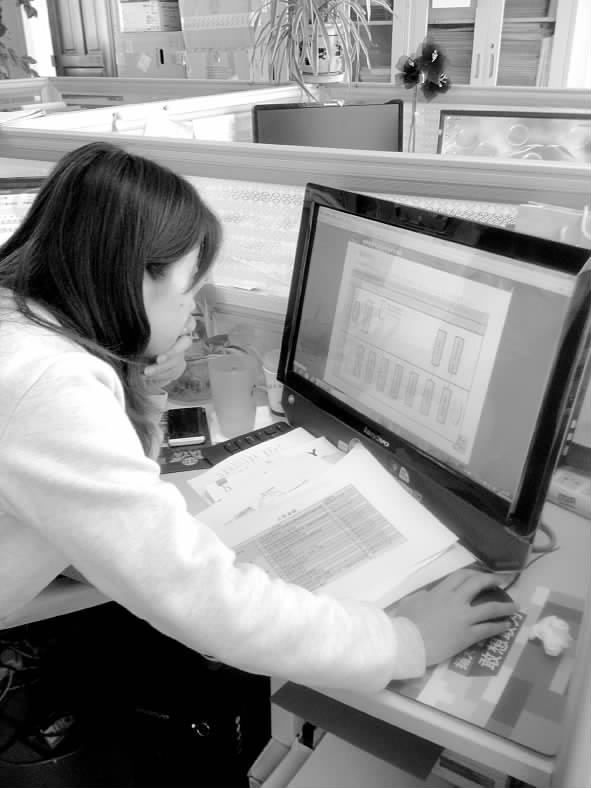 ����ѧ��ѧ����Ϣ���ݲɼ�����ѵ���ھ���