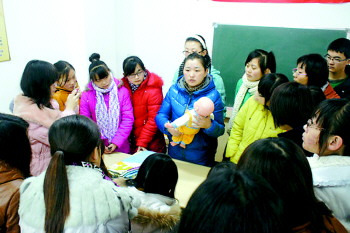 聊城大学试水本科家政5年制毕业生抢手新生难招