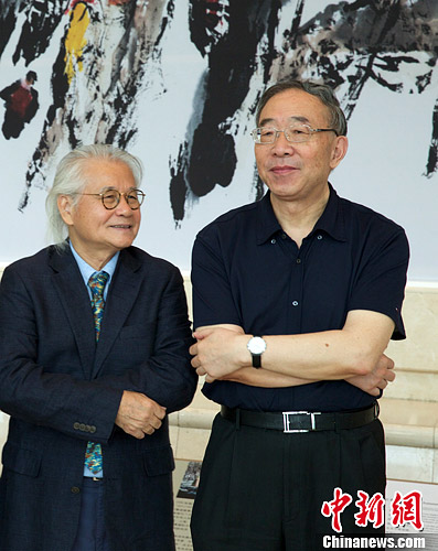 北京大学首聘海外画家林祥雄任教授