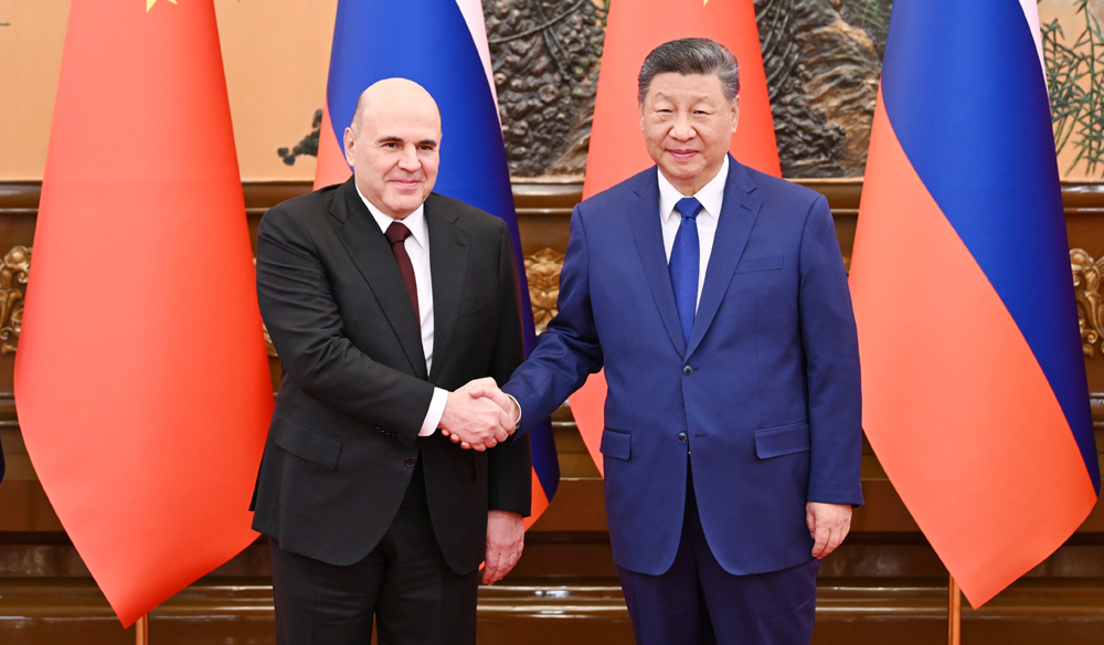 习近平会见俄罗斯总理米舒斯京