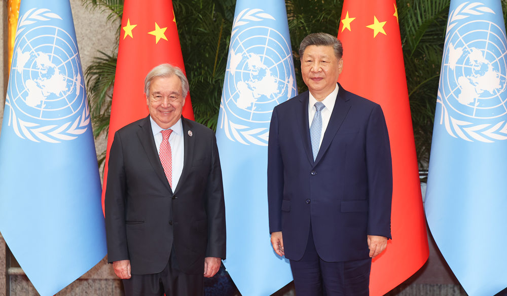 习近平会见联合国秘书长古特雷斯