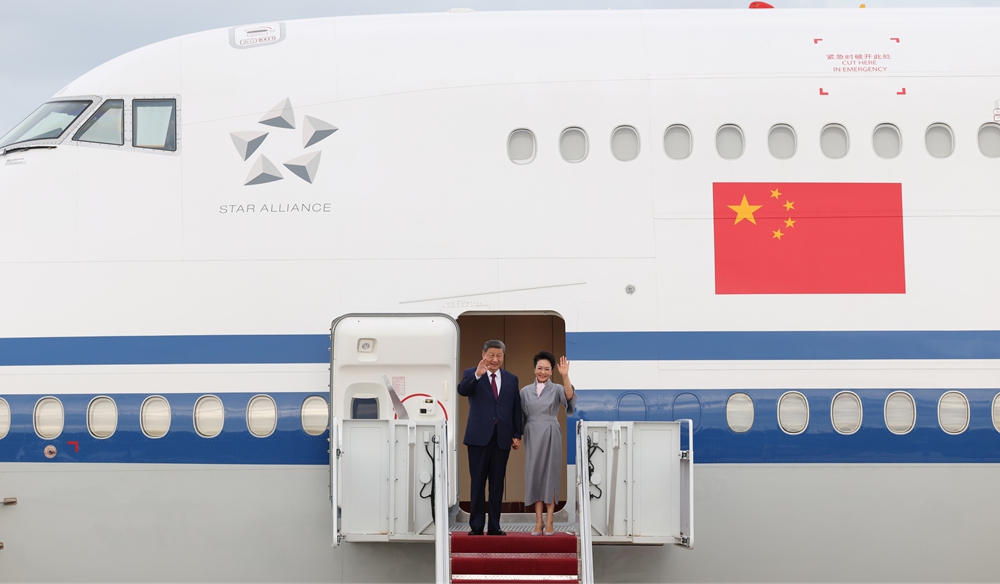 习近平抵达华盛顿对美国进行国事访问