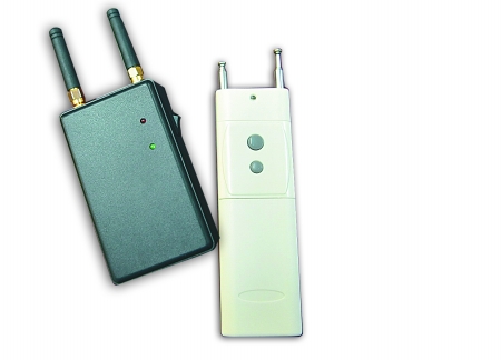 私家侦探转行做小偷遥控干扰锁车偷走20万