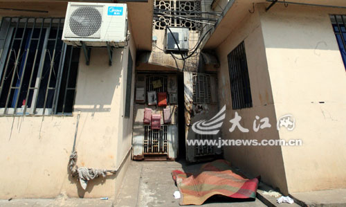 İ���������С��׹��������͵��ʱ�������⣨ͼ��