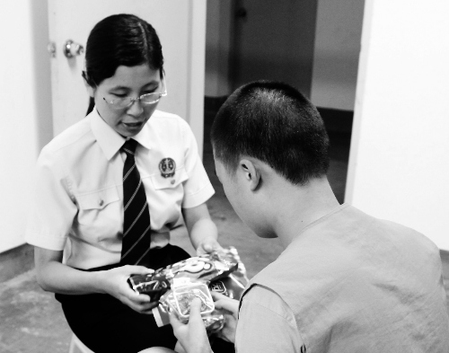 δ�������Ϊҽ�ΰ�֢�������ٸ��׵�ͥ�¹�