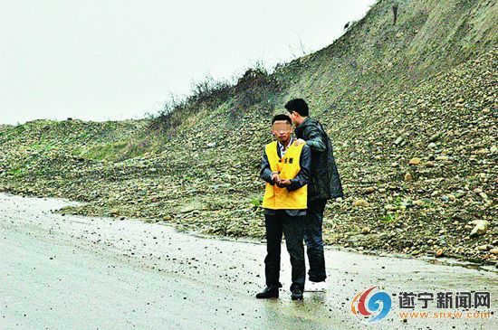 �������ӿ��ڳ���Ů������ǿ�����19���18��