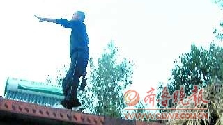 �����ò˵��ܲ����׳ֲָ��辯��˫˫���̾У�ͼ��