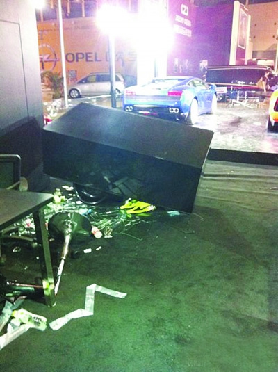 ��չ�ֳ������ٳ����������췽�Գ�Ҳ���ܺ���