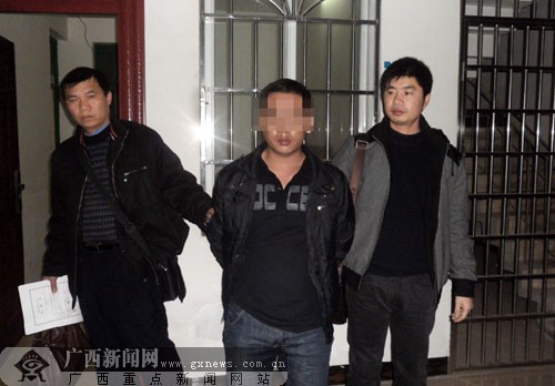 男子得知女友已嫁人将为人母砍伤两孕妇(图)