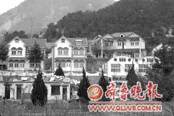 �ൺ������԰��չ��Υ�潨��������Ⱥ10����