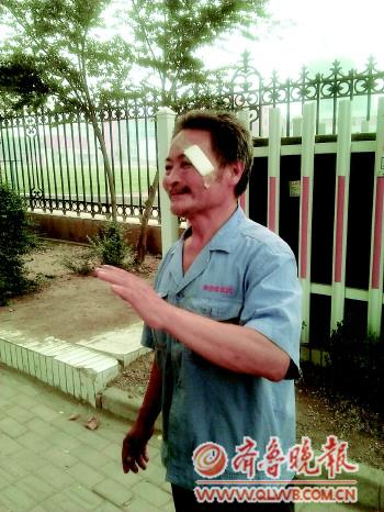 网传山东枣庄初中生围殴城管疑因“打抱不平”