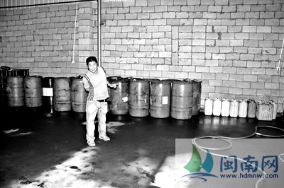 男子与情人偷盗10余吨柴油85副车牌天天换(图)