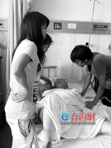 网曝政府用车撞人后逃逸回应称肇事车系借用车