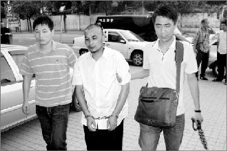 男子因嫖资纠纷杀人潜逃11年变身老板身家千万