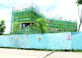 海口一中学被指违法占地170亩建新校区(图)