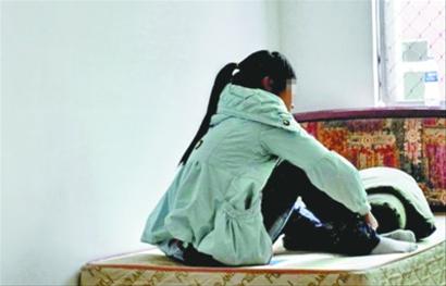17岁少女被拐卖3年生子趁买菜机会逃脱(图)