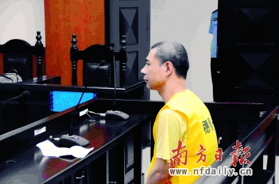 39岁贪官过堂哭出声著文论当官“风险”(图)
