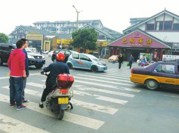 酒驾司机撞人送医“舍近求远”致伤者不治身亡