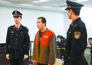 男子高校食堂盗窃被抓被害人多数为女生