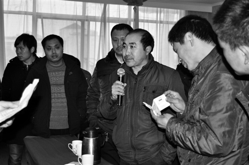 货车司机助人维权逾两千起曾曝光获嘉交警收黑钱